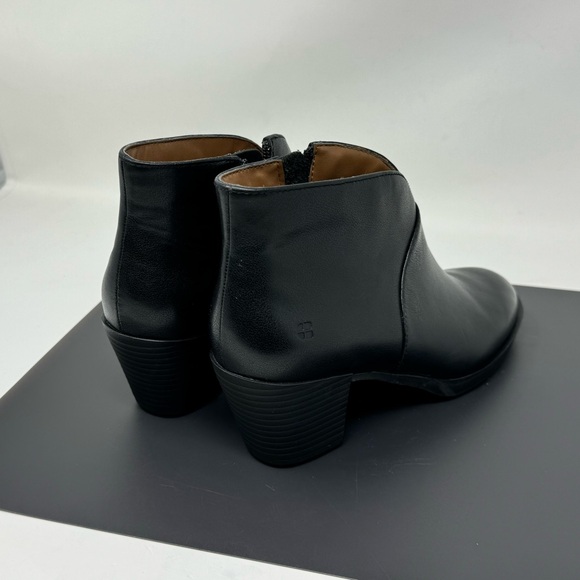 Shoes for Crews Delilah Size Women 6 Black Ankle Boots Heel Bootie non-slip - Picture 3 of 11